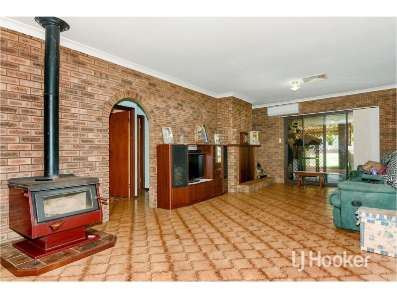 19 Coverley Drive, Collie WA 6225