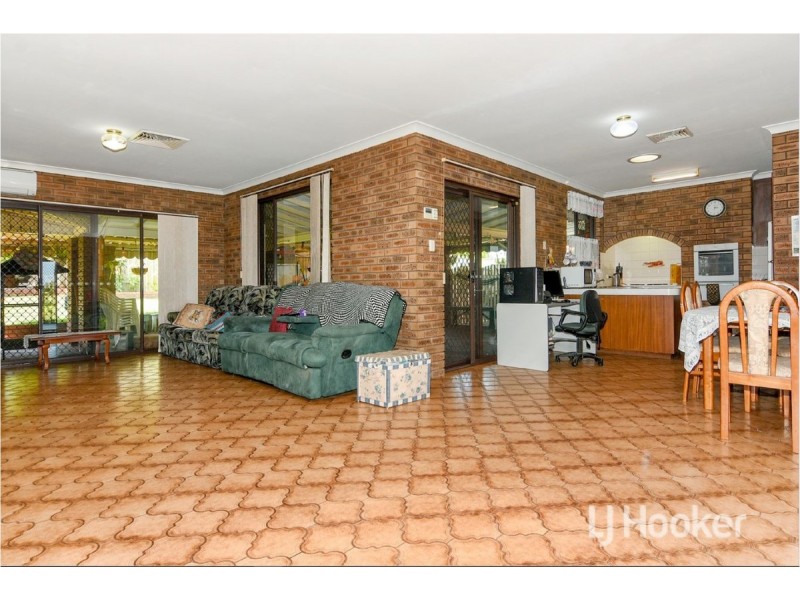 19 Coverley Drive, Collie WA 6225