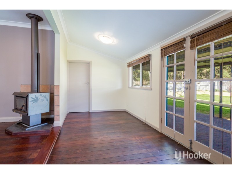 1 Wittenoom Street, Collie WA 6225