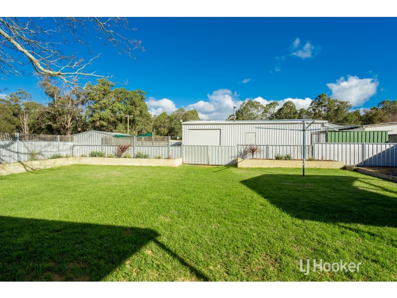 1 Wittenoom Street, Collie WA 6225