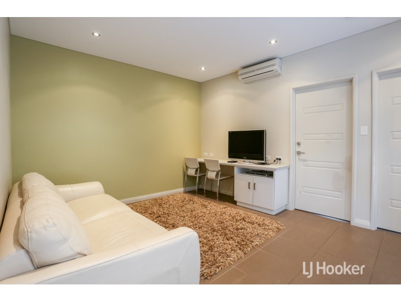 16B/77 Gifford Road, Dunsborough WA 6281