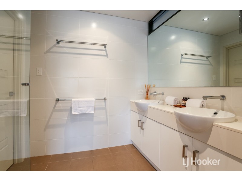 16B/77 Gifford Road, Dunsborough WA 6281