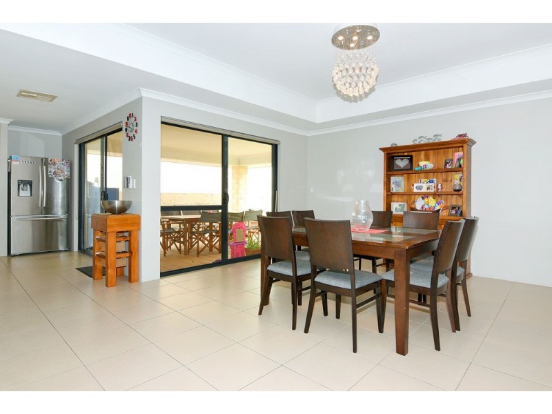 30 Polwarth Circuit, Eaton WA 6232