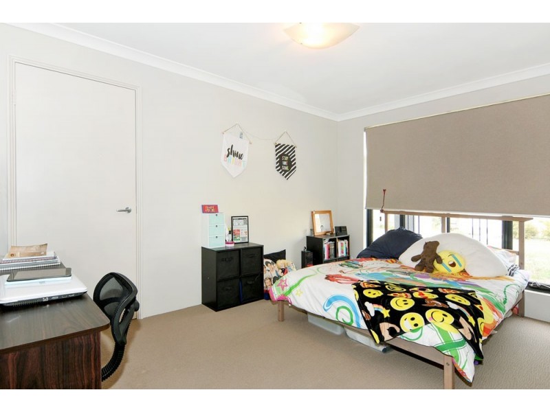 30 Polwarth Circuit, Eaton WA 6232