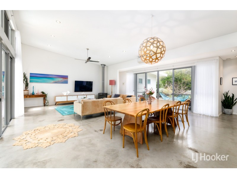 7 Nastes Court, Gelorup WA 6230