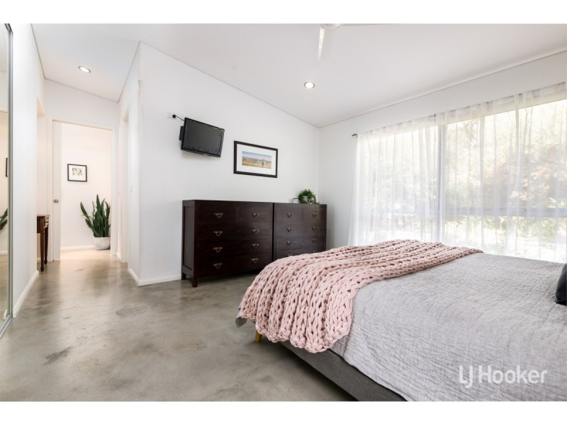 7 Nastes Court, Gelorup WA 6230