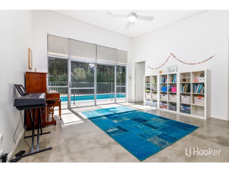 7 Nastes Court, Gelorup WA 6230