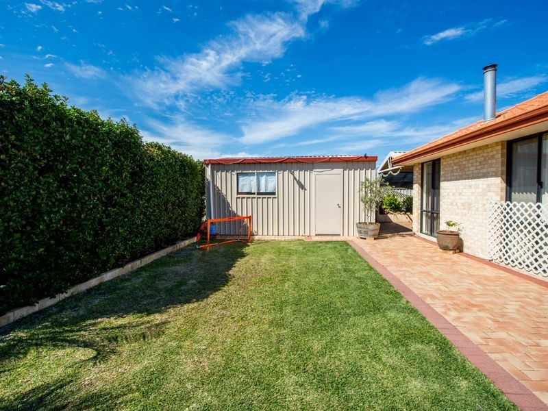 16 Tanzanite Road, Australind WA 6233