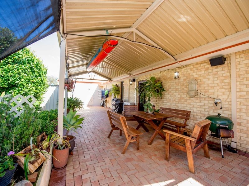 16 Tanzanite Road, Australind WA 6233