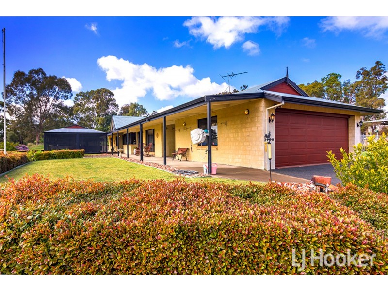 343 Steere Street North, Collie WA 6225