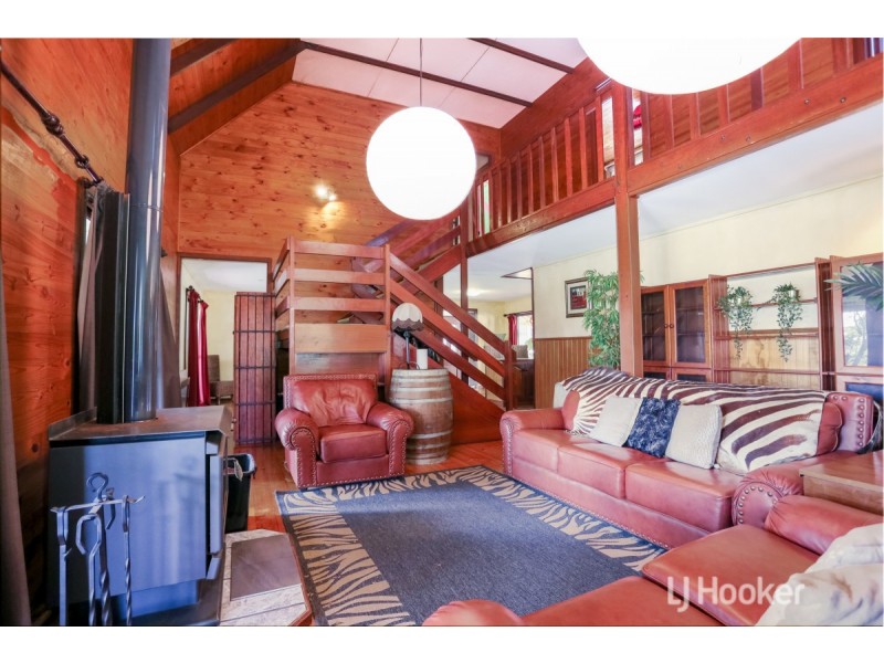 6 Loretta Avenue, Gelorup WA 6230