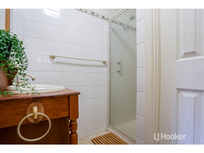 6 Loretta Avenue, Gelorup WA 6230