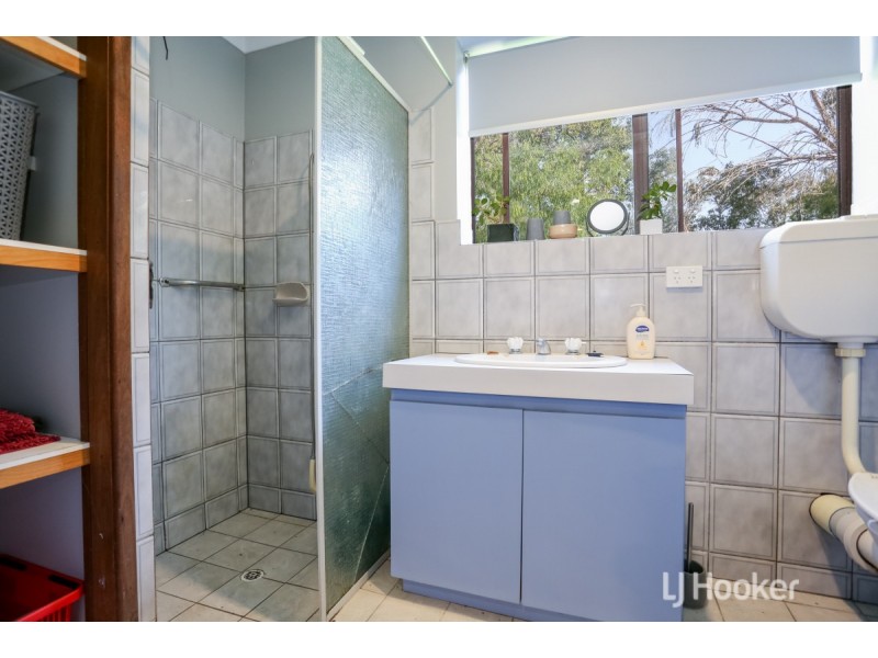 6 Loretta Avenue, Gelorup WA 6230