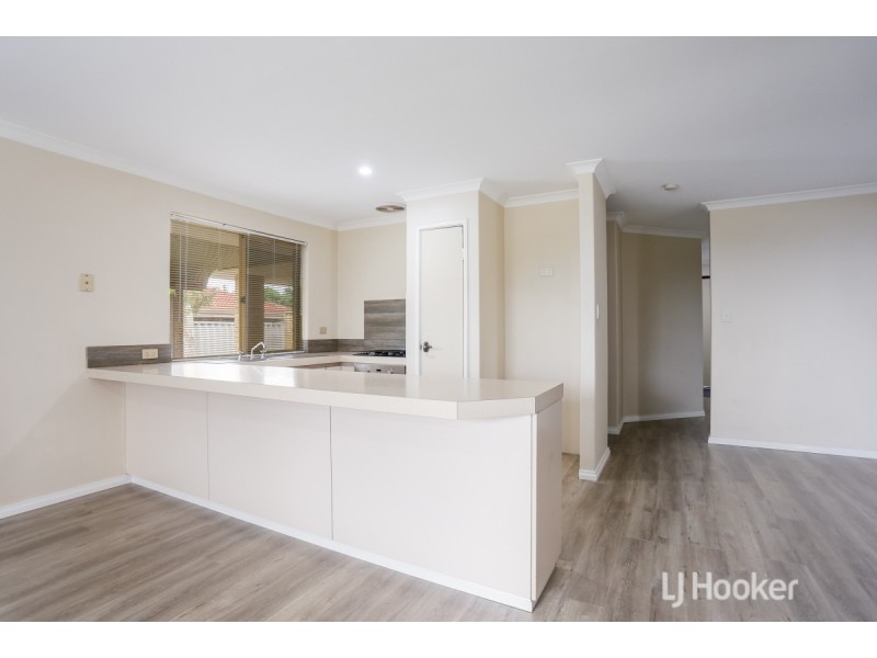 24 Lockwood Crescent, Withers WA 6230