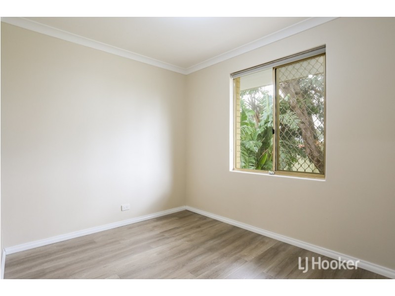 24 Lockwood Crescent, Withers WA 6230