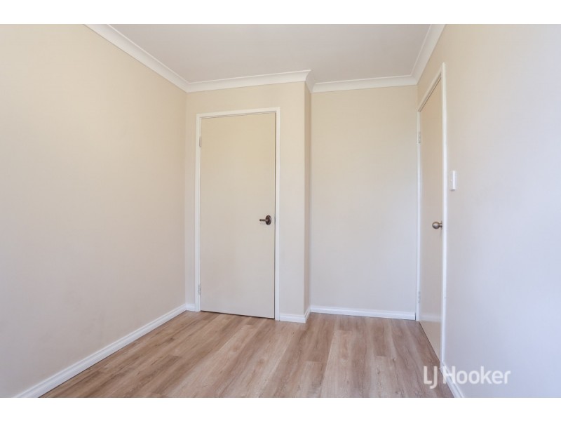 24 Lockwood Crescent, Withers WA 6230