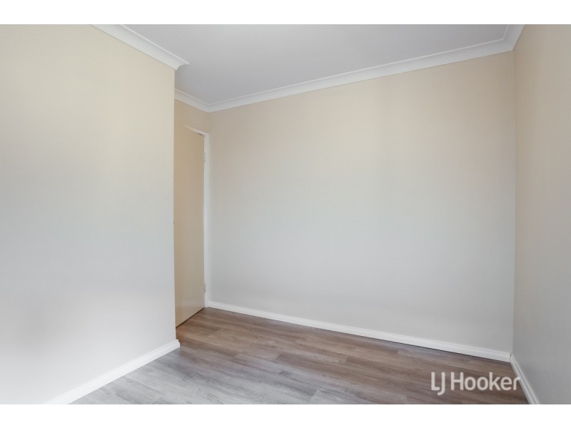 24 Lockwood Crescent, Withers WA 6230