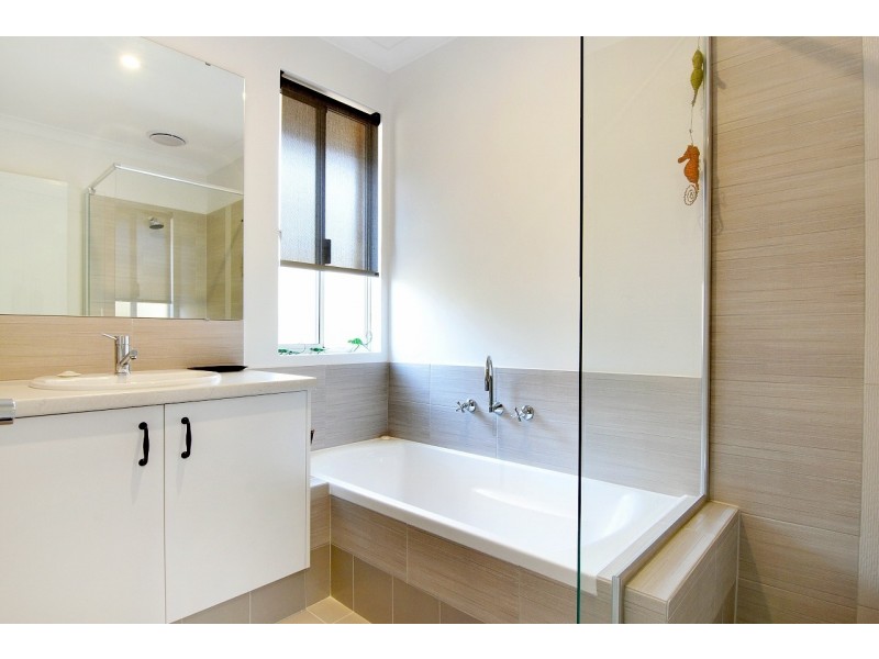 5 Rivergum Way, Glen Iris WA 6230