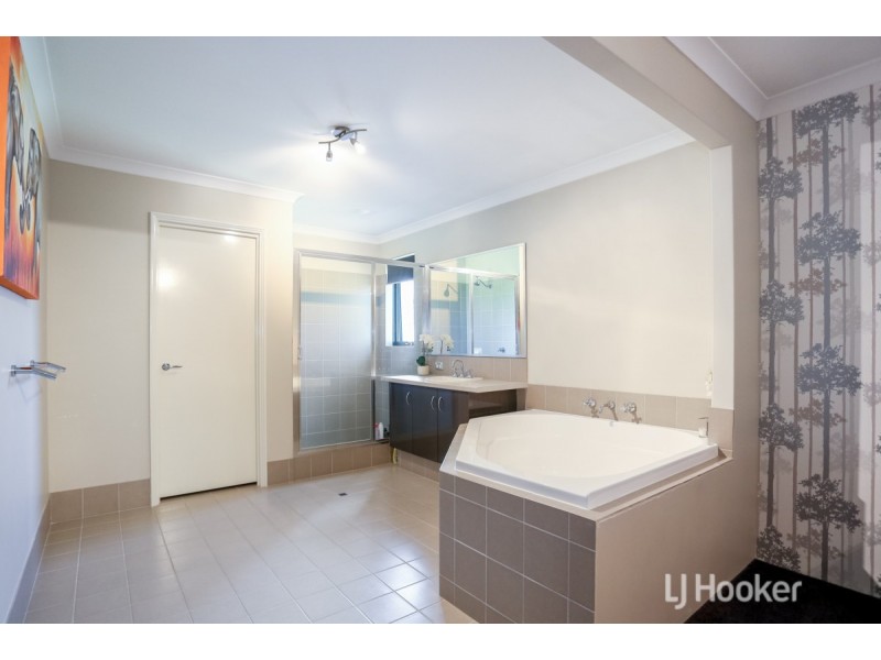 9 Craigie Drive, Roelands WA 6226