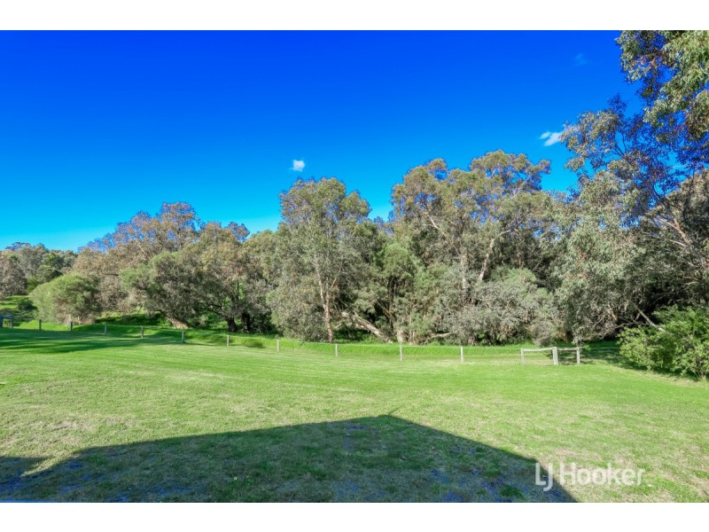 9 Craigie Drive, Roelands WA 6226