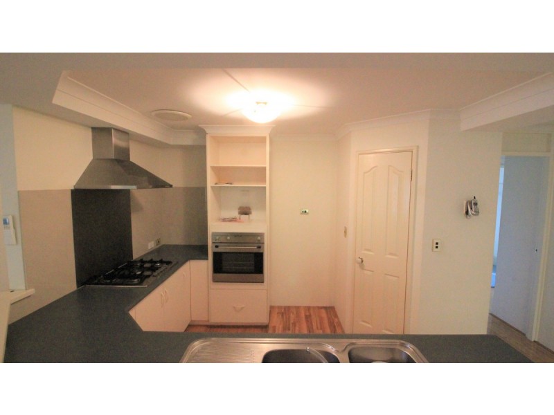 1/10 Dolphin Court, Broadwater WA 6280