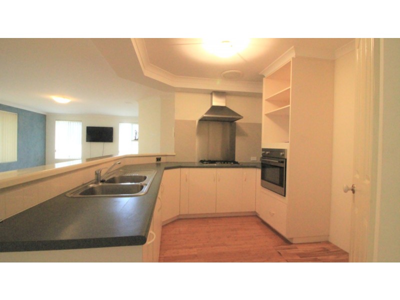 1/10 Dolphin Court, Broadwater WA 6280