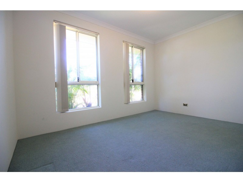 1/10 Dolphin Court, Broadwater WA 6280