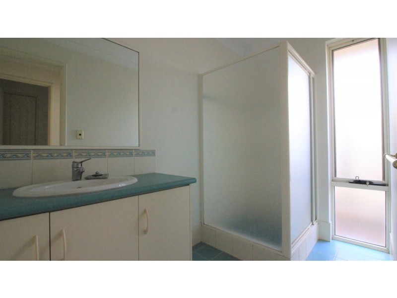 1/10 Dolphin Court, Broadwater WA 6280