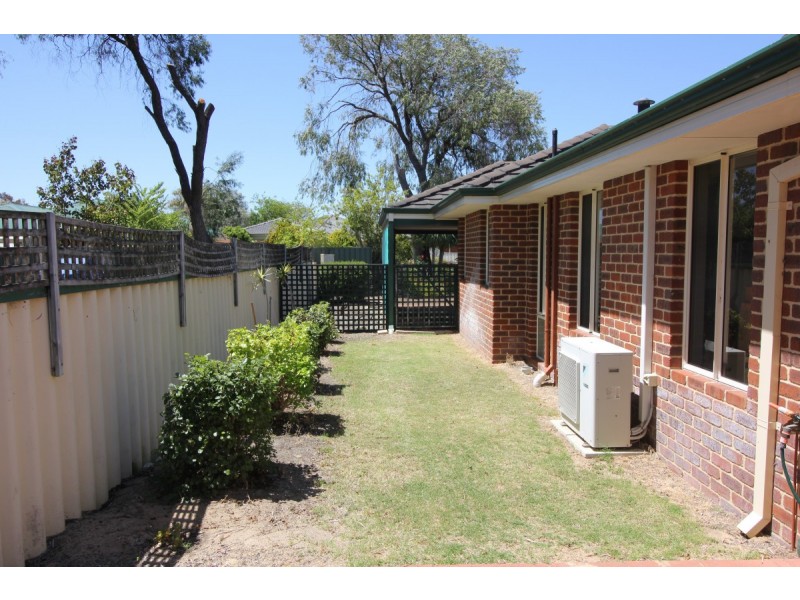 1/10 Dolphin Court, Broadwater WA 6280