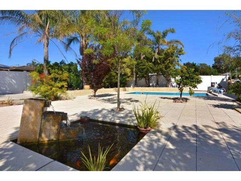 15 College Row, South Bunbury WA 6230