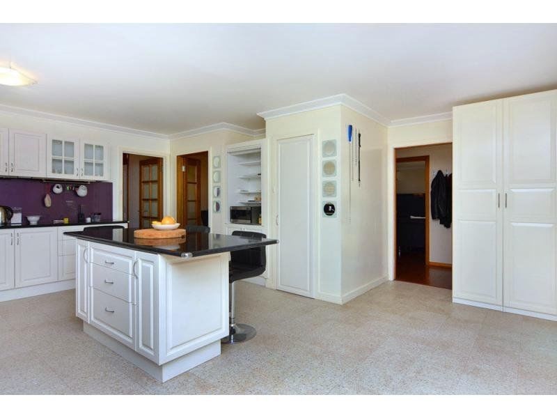 15 College Row, South Bunbury WA 6230