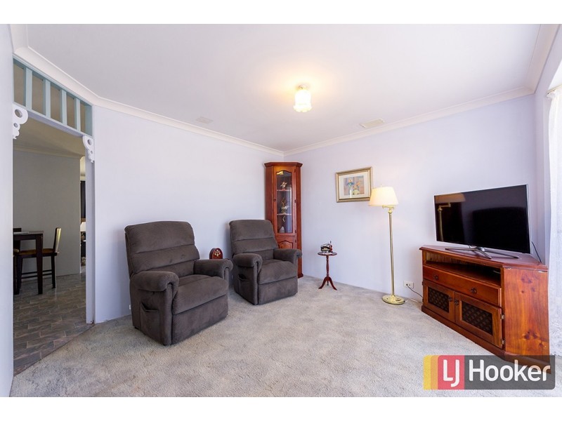 2 Woodley Road, Glen Iris WA 6230