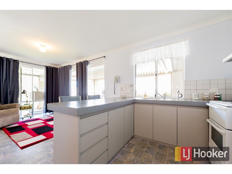 2 Woodley Road, Glen Iris WA 6230