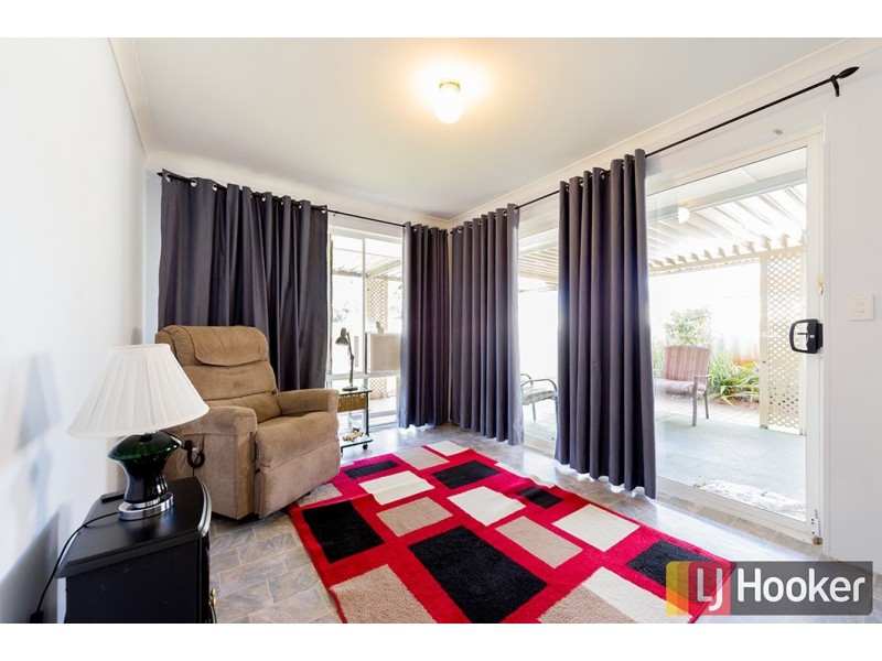 2 Woodley Road, Glen Iris WA 6230