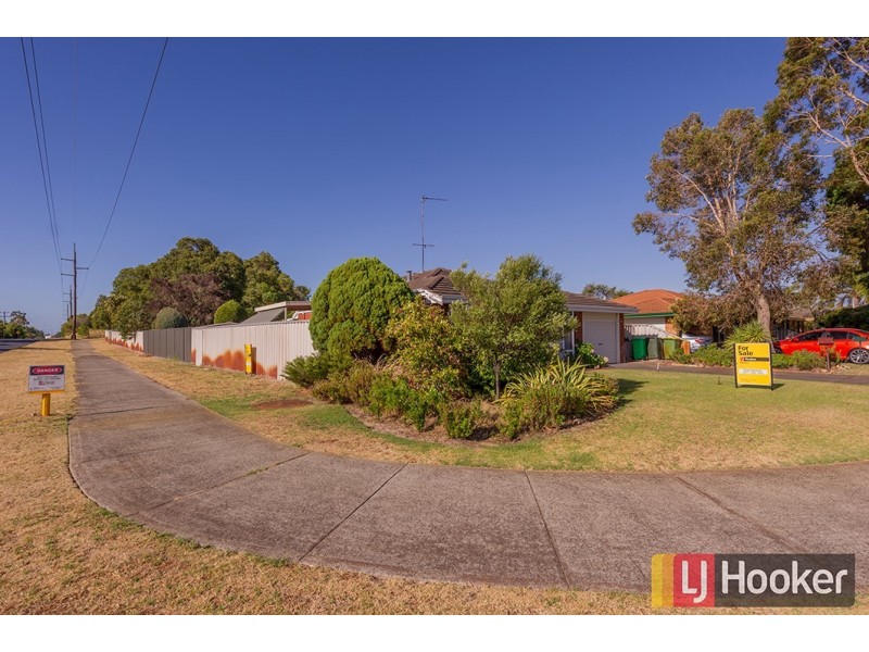 2 Woodley Road, Glen Iris WA 6230