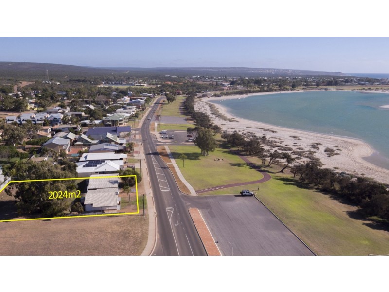 138/140 Grey Street, Kalbarri WA 6536