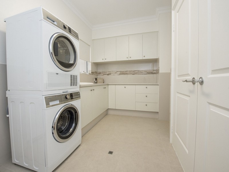 40 Moore Street, Bunbury WA 6230