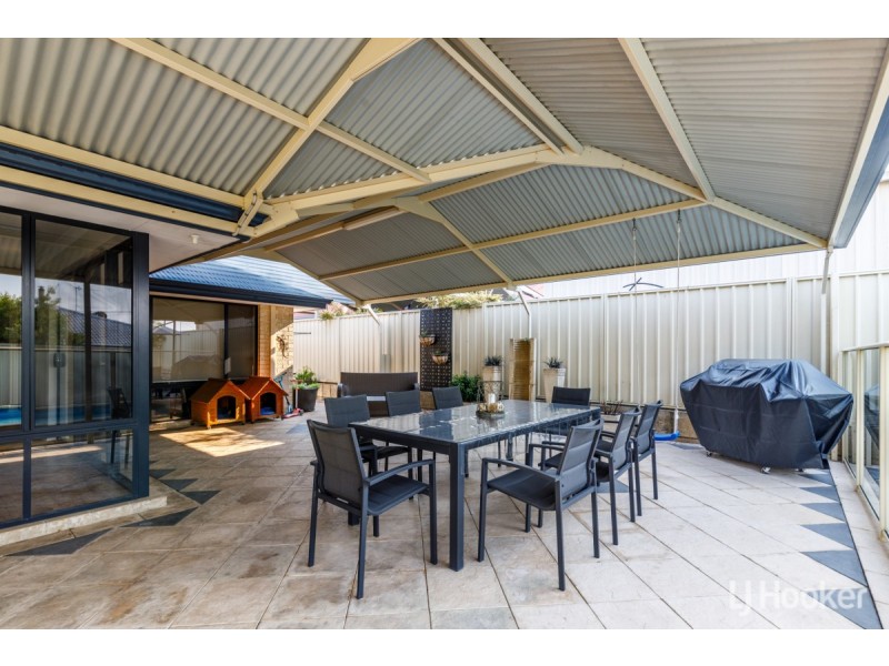 6 Buckingham Way, Collie WA 6225