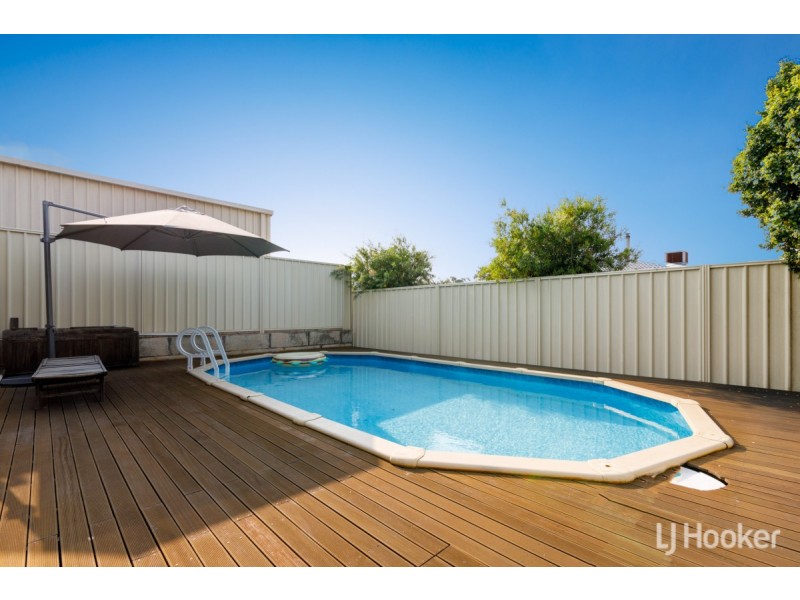 6 Buckingham Way, Collie WA 6225