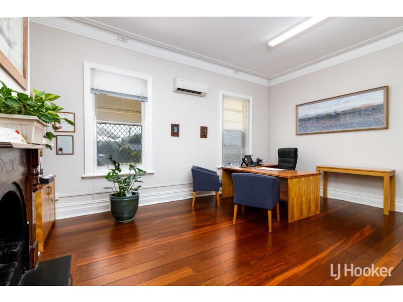 99 Beach Road, South Bunbury WA 6230