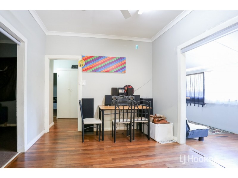 15 Boyalla Street, Carey Park WA 6230