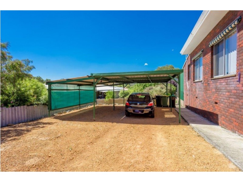 21 Bevan Way, Collie WA 6225