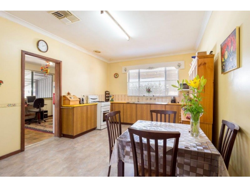 21 Bevan Way, Collie WA 6225