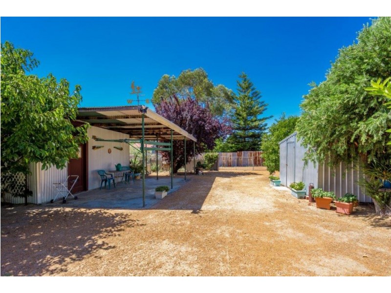 21 Bevan Way, Collie WA 6225