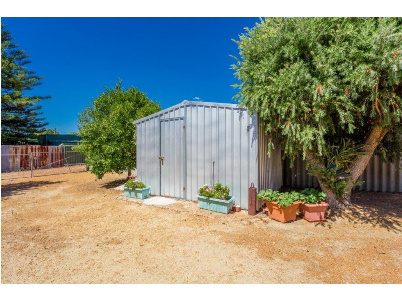 21 Bevan Way, Collie WA 6225