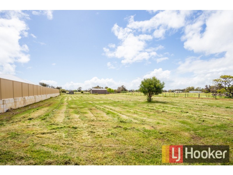 22 Jeffrey Road, Glen Iris WA 6230