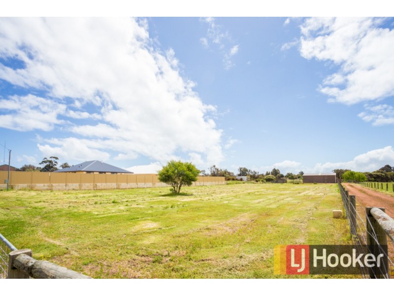 22 Jeffrey Road, Glen Iris WA 6230