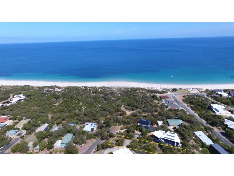 12 Gwenydd Way, Peppermint Grove Beach WA 6271