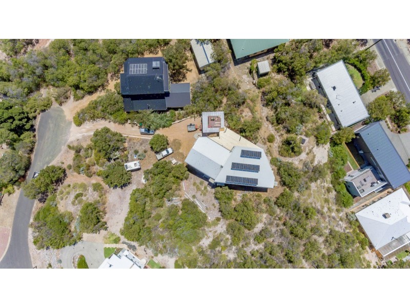 12 Gwenydd Way, Peppermint Grove Beach WA 6271