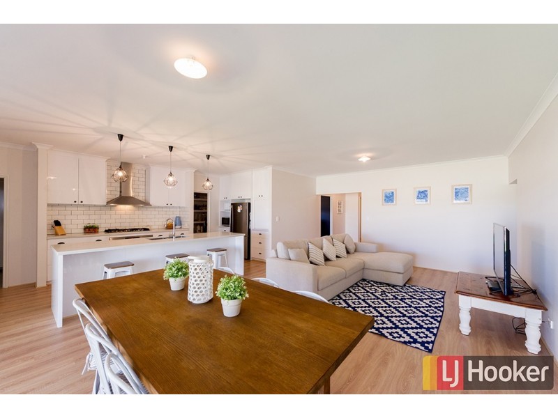 15 Clearys Road, Dardanup WA 6236